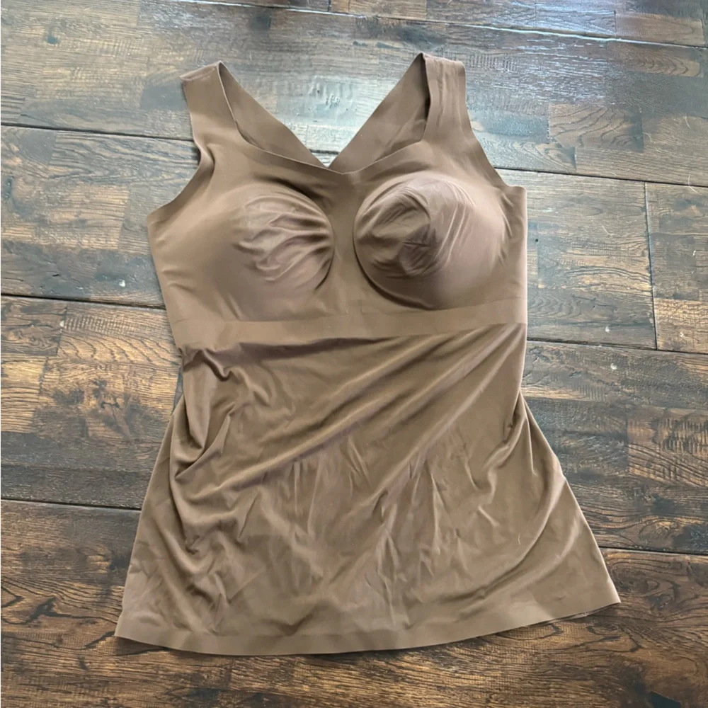 Evelyn & Bobbie Seamless Shaping Tank with Built-In Cups - Brown - Picture 15 of 15